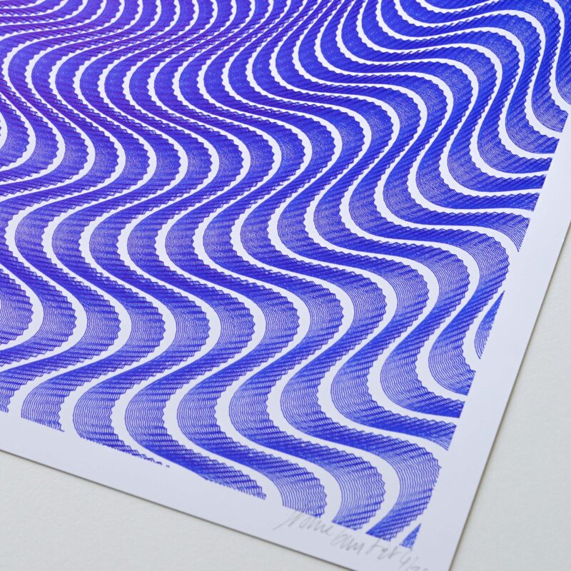 Guilloché Faible Amplitude Bleu – Image 7