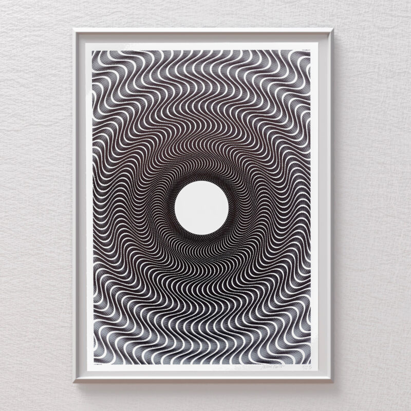 “Guilloché Faible Amplitude Noir” mechanical drawing with subtle guilloché patterns in black.