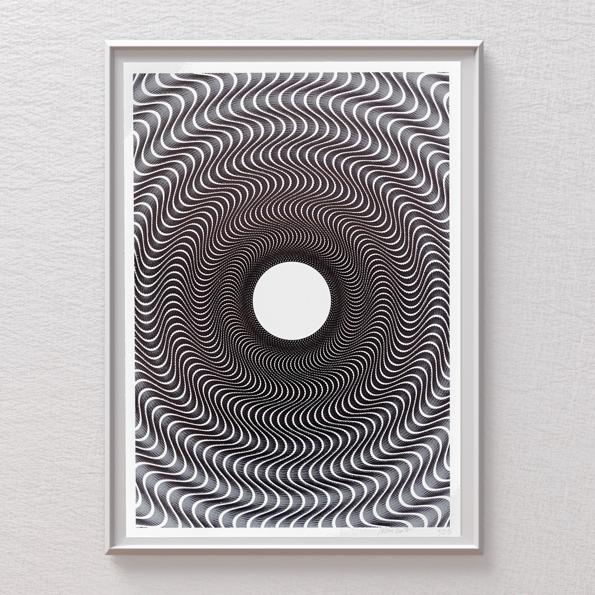 “Guilloché Faible Amplitude Noir” mechanical drawing with subtle guilloché patterns in black.