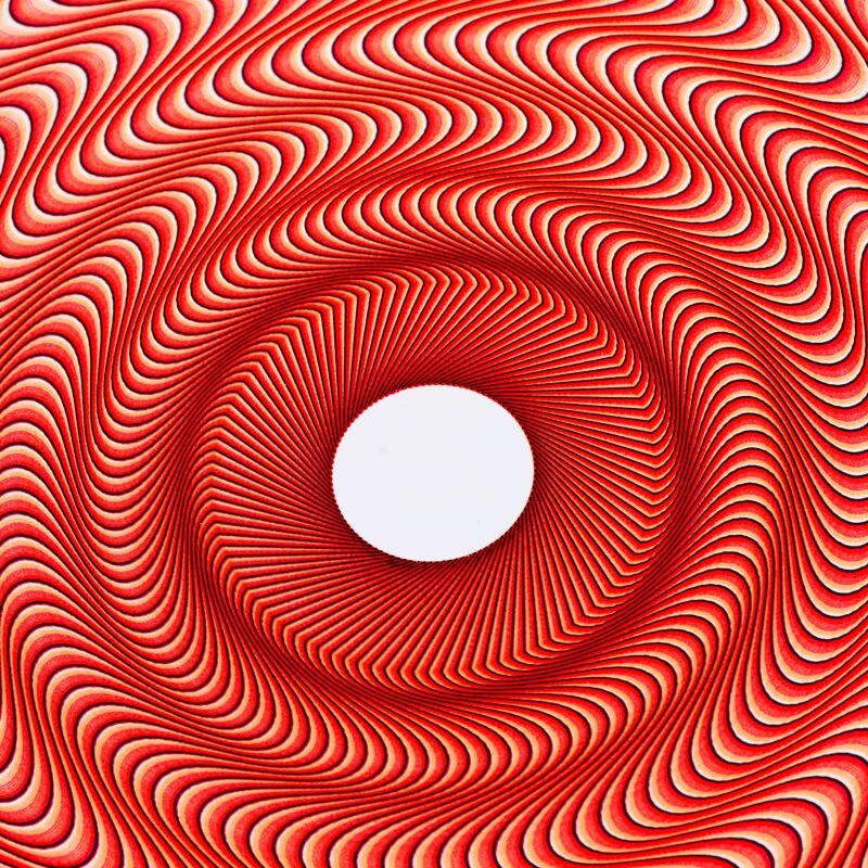 Mechanical drawing “Guilloché Haute Amplitude Orange” with dynamic high-amplitude guilloché patterns.