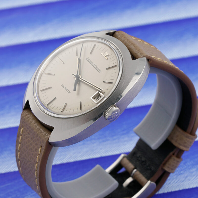 Jaeger-LeCoultre Quartz Ref. 23304-42 Calibre 353 1970s vintage stainless steel watch with silver dial and tritium hands