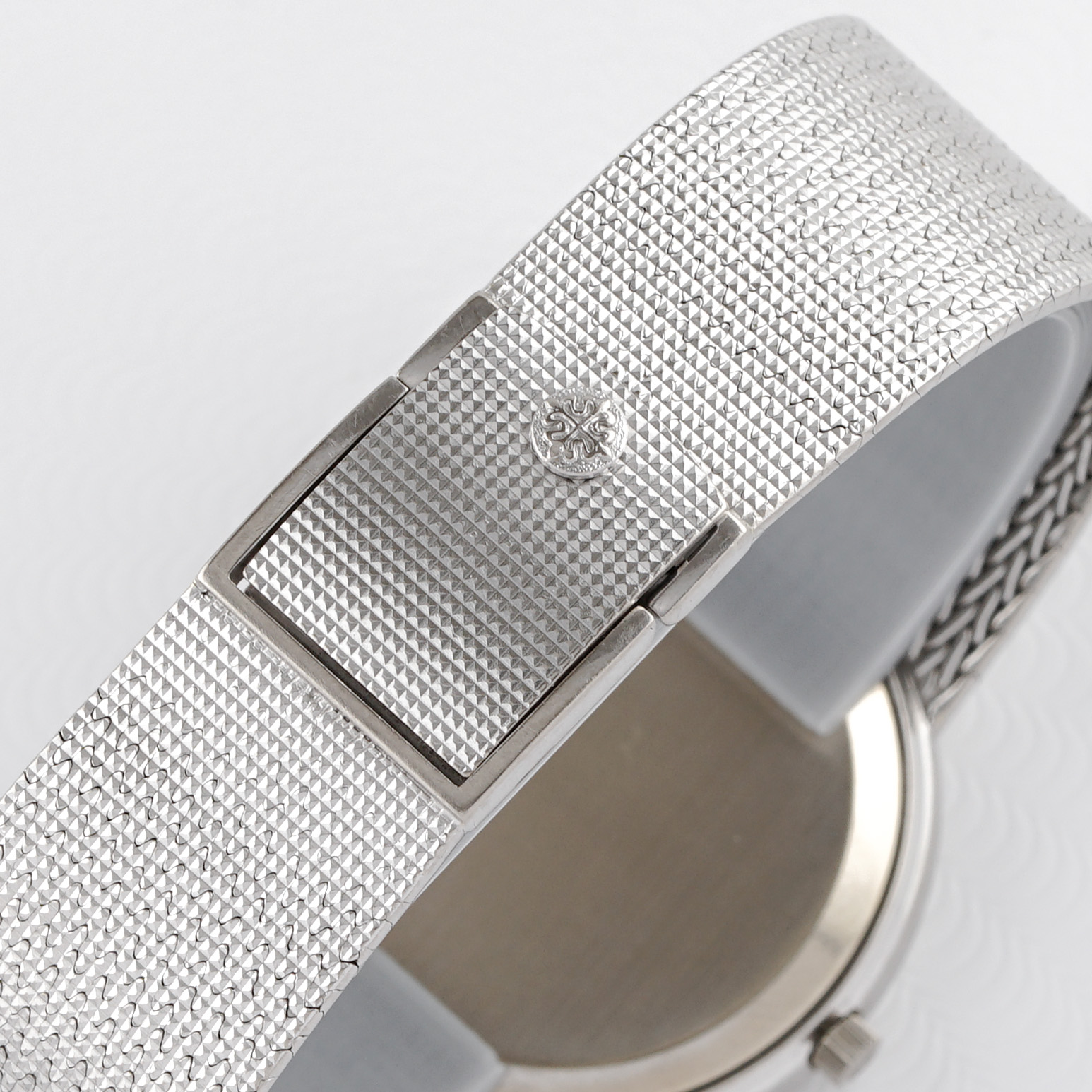 Patek Philippe Calatrava Ref. 3744 Clou de Paris 18k WG Box, Papers & invoice