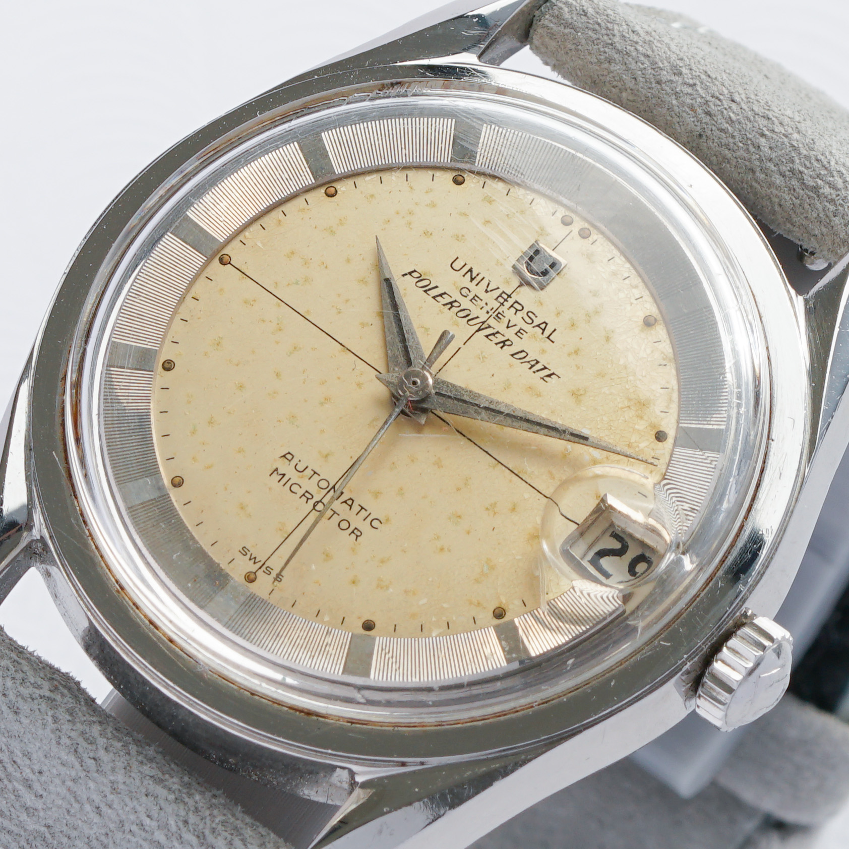 Universal Genève Polerouter Date Ref. 204503-3 Circa 1960