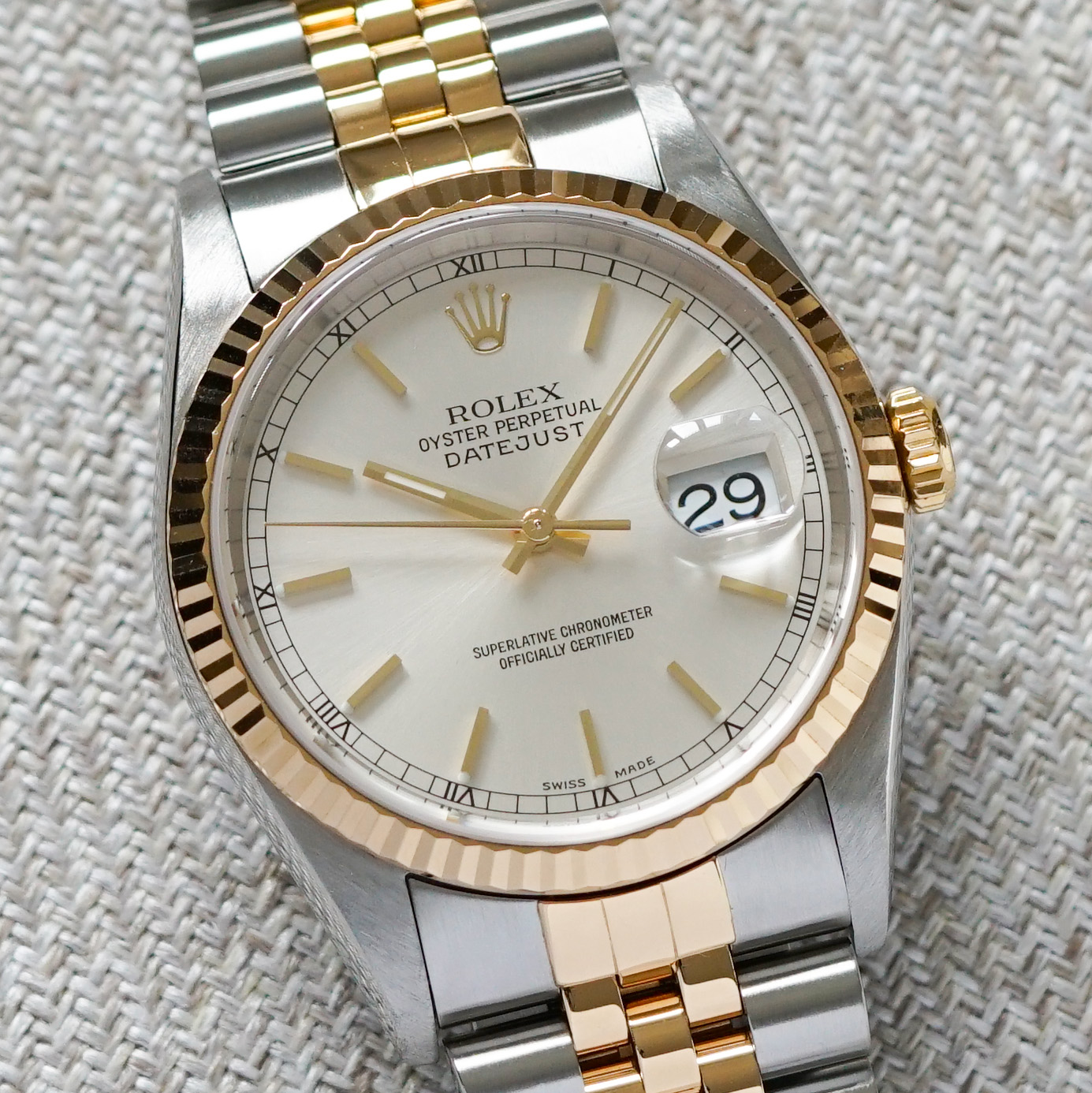 Rolex Datejust Ref. 16233 silver dial from 2002 Stickered with box and papers