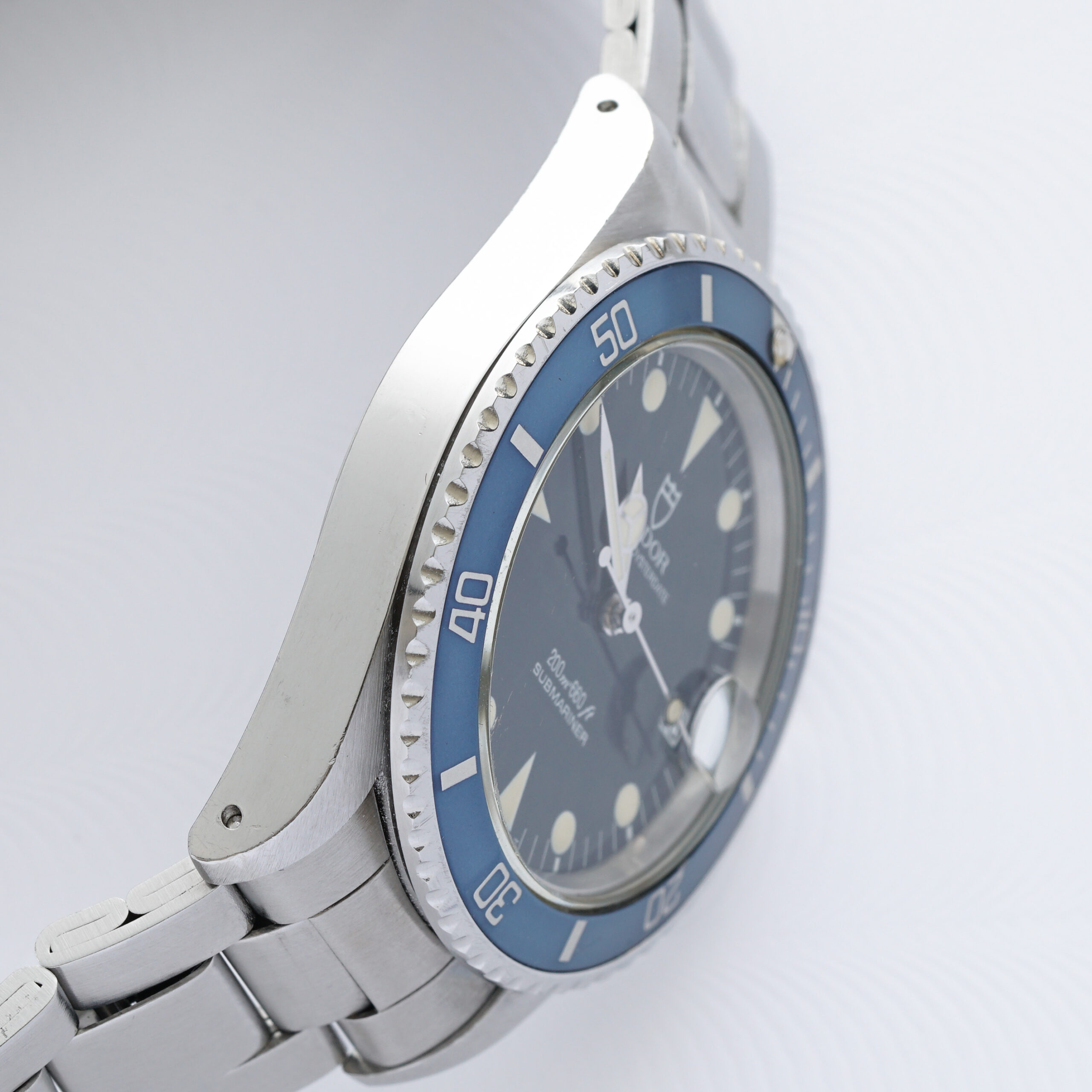 Tudor Submariner Ref. 75090 Mid-size blue faded bezel with papers from 1992